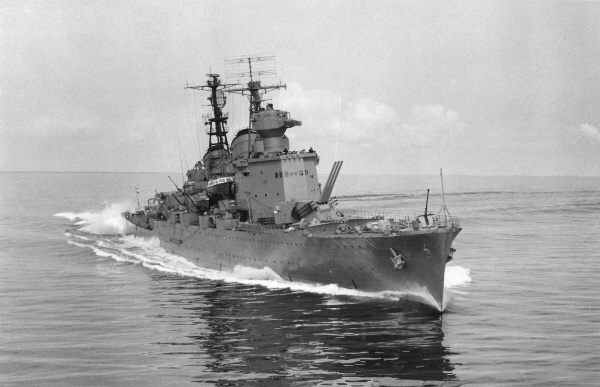 Файл:Cruiser HMS Tre Kronor.jpg