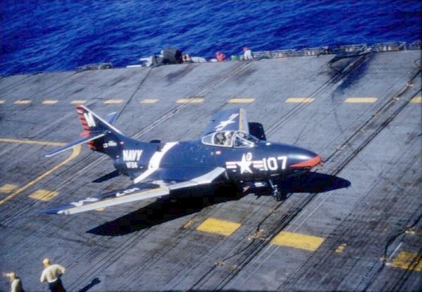 Файл:F9F-6 VF-24 CVA-9 1955.jpg