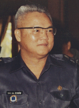 Файл:General Tran Van Chon and Tran Van Minh (cropped).jpg