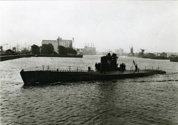 Файл:HMS Najad.jpg