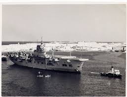 Файл:HMS Unicorn 1949.jpg