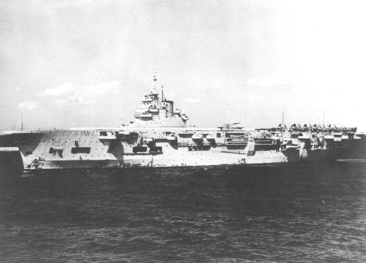 Файл:HMS Unicorn in 1949.jpg