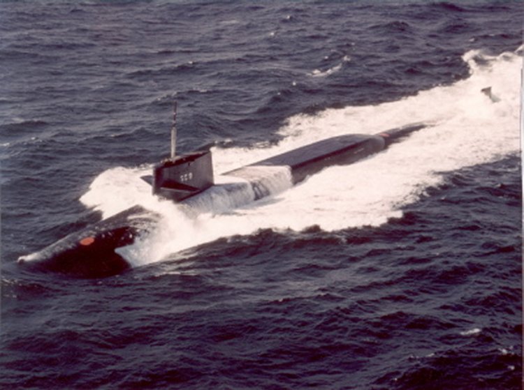 Файл:SSBN-659.jpg