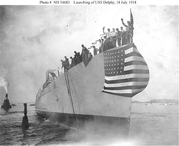 Файл:USS Delphy 1918 launch 2.jpg