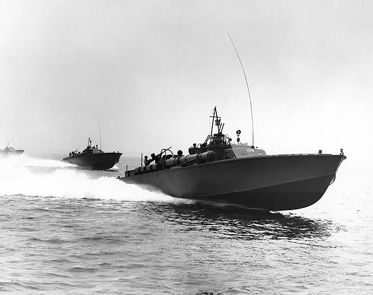 Файл:USS PT-105.jpg