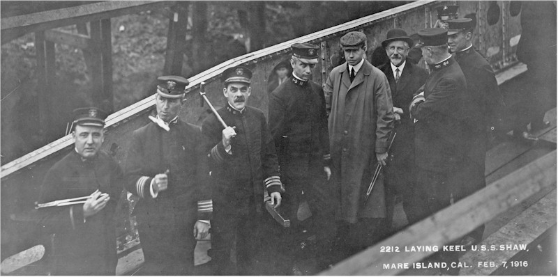 Файл:USS Shaw Start.jpg
