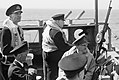 Премьер-министр Великобритании Уинстон Черчилль и начальник Имперского генерального штаба генерал сэр Алан Брук на мостике HMS Kelvin, 12 июня 1944 г.