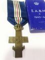 Военный крест Королевского флота у коробочки