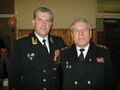 Капитан 2-го ранга Сергей Михайлович Николаенко и капитан 1-го ранга Николай Михайлович Жуков с юбилейными знаками «40 лет Радиостанции ВМФ «Антей»»