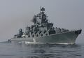 Ракетный крейсер «Варяг» в море