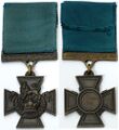 Крест Виктории Эдварда Робинсона (1839-93). Аверс и реверс.