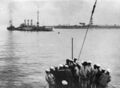 Севший на камни Magdeburg. На заднем плане виден маяк острова Оденcхольм.