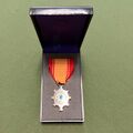 Знак Благодарность 5-й степени (соответствует планке Военной медали №12). Аверс