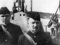 Командир «Щ-401» старший лейтенант А.Е. Моисеев и старпом Н.В. Фирсов. Полярный, июль 1941 г.