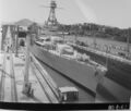 USS Houston в шлюзе Панамского канала