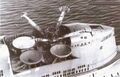 Пусковая установка подлодки проекта 629 сразу после старта ракеты. Стойки-захваты разведены. Фото Rbase.new-factoria.ru.