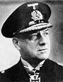 Эрих Редер - немецкий гросс-адмирал, главнокомандующий Кригсмарине с 1935 по 30 января 1943 года
