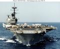 Взлет 3х истребителей F-14 с катапульты USS Saratoga во время операций в Средиземном море, 15 сентября 1985 года.