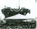 Спуск на воду USS Saratoga (CVA-60), Суббота, 8 октября 1955, Нью-Йорк военно-морская верфь, Бруклин, Нью-Йорк.