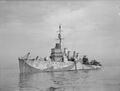 HMS Brighton на якоре в прибрежных водах Гриноке, Шотландия.