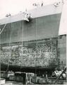 Вид носа USS Montpelier в сухом доке у острова Мэр (октябрь 1944 года).