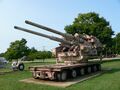 Зенитная установка 12,7-cm FlaK 42 Zwilling в музее Абердинского полигона, США.