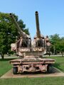 Зенитная установка 12,7-cm FlaK 42 Zwilling в музее Абердинского полигона, США.