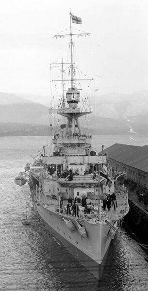 Файл:190 Canon 05.jpg