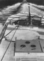 Катерная люковая установка L41 с 20-мм/65 автоматом C/38. Черное море, итальянские бело-красные полосы опознавания.
