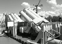 375-мм реактивный бомбомёт Bofors М50 (2)