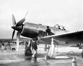XF8B на аэродроме