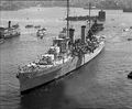 HMAS Perth в Сиднейской бухте 1940 год