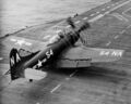 Martin AM-1Q Mauler из VC-4 готовится к взлету с палубы USS Kearsarge, 1949 год.