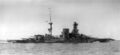 HMS Abdiel (на заднем плане) и линкор HMS Barham в море. Cнимок сделан в ходе операции «Тайгер» 6-12 мая 1941 г. или при выходе на минную постановку 20 мая 1941 г.