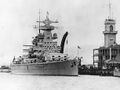 Тяжелый крейсер Admiral Scheer