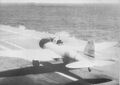D3A "Val" садится на палубу IJN Akagi, Индийский океан, 5 апреля 1942 года