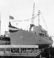 Полностью готовый корпус USS DD-868 Brownson (1945) на стапеле