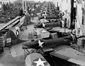 SDB-5 на сборной линии Douglas Aircraft Company, Калифорния, 1943 г.
