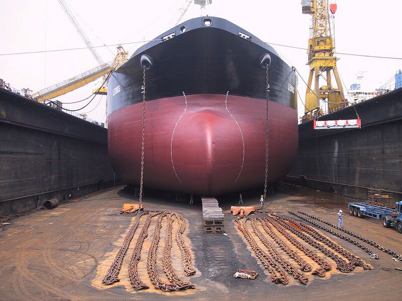 Файл:Dry dock in Singapore.jpg