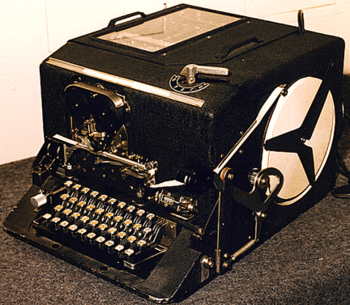 Шифровальная машинаECM Mark II