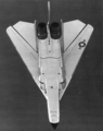 F-111b в полете, крылья сложены вид снизу