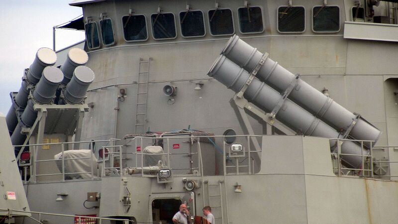 Файл:FFH 150 Anzac Harpoon Missile Launchers.jpg