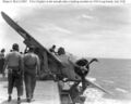 Аварийное приземление F2A-3 на борт авианосца USS Long Island
