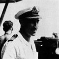 Капитан авианосца HMS Illustrious Канлифф в 1942 году