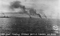 Линейный крейсер HMS Lion главе колонны немецких кораблей, идущих на интернирование в Скапа-Флоу, 21 ноября 1918 г.