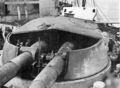 Поврежденная в Ютландском сражении башня «Q» линейного крейсера HMS Lion.