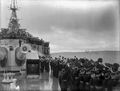 Линейный крейсер HMS Renown во время визита Короля Георга VI. Скапа-Флоу, 16 августа 1943 г.