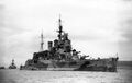 Линейный крейсер HMS Renown и линкор USS Texas в Исландии, 1942 г.