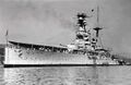HMS Royal Sovereign в Цирквенице в 1936 во время визита в Югославию. По сравнению с предыдущей фотографией хорошо заметны изменения в конструкции мостика и прожекторных вышек.