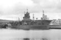 Авианосец HMS Unicorn и линкор HMS King George V (Девонпорт, Англия, конец 40-х годов.)